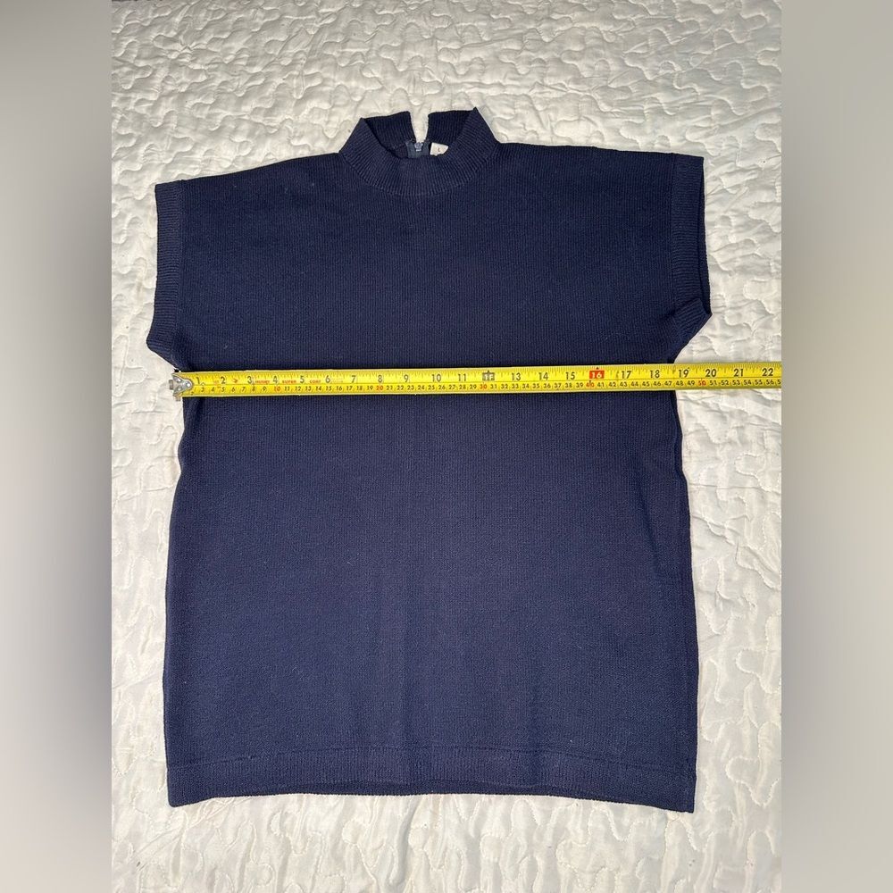 Vintage St. John Sport Navy Knit Mock Neck Zip Back Top 90s Minimalist Large - Picture 9 of 10